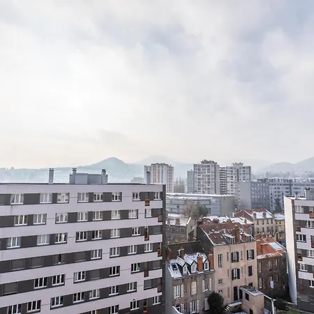 Le Cocon De Jaude F2 Hypercentre Avec Ascenseur 52bonnabaud Apartamento *