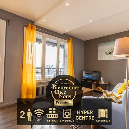 Le Cocon De Jaude F2 Hypercentre Avec Ascenseur 52bonnabaud Apartamento